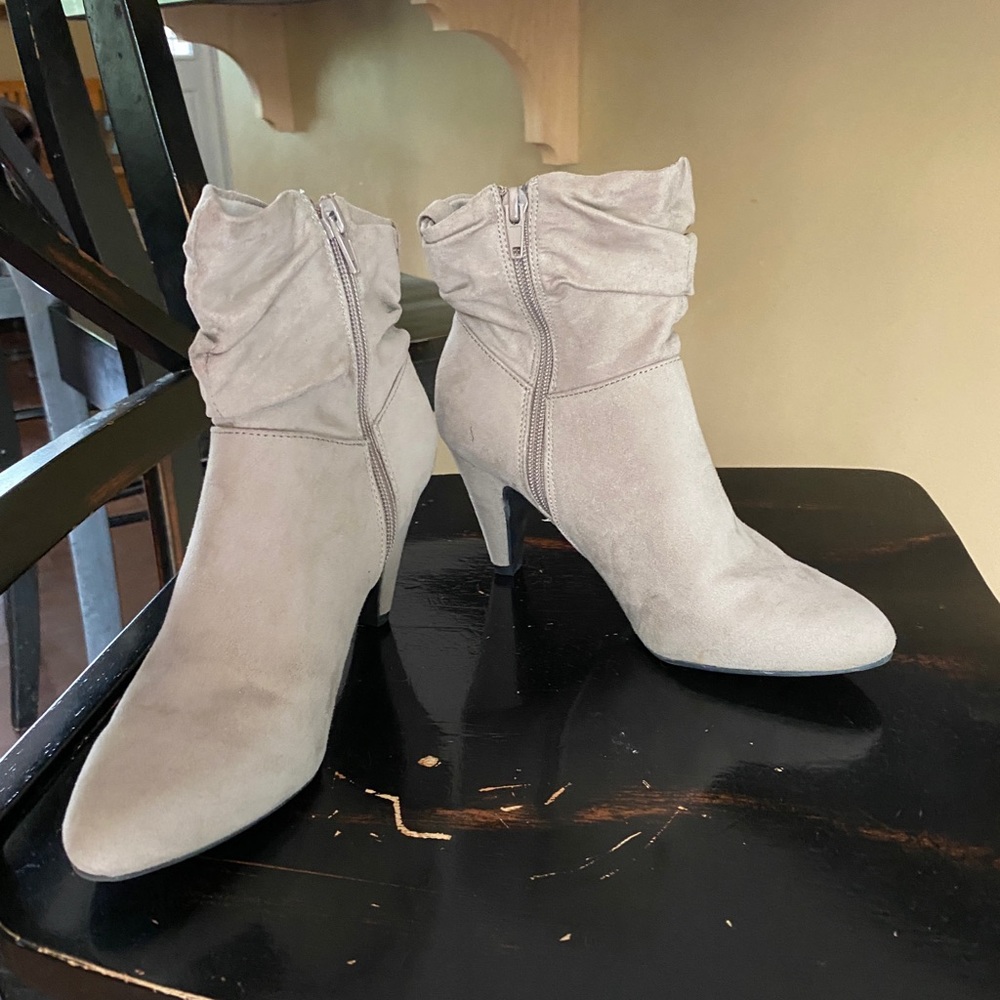 Worthington | Wor Lady Tan Booties Sz 6.5 NWOT - Picture 4 of 8